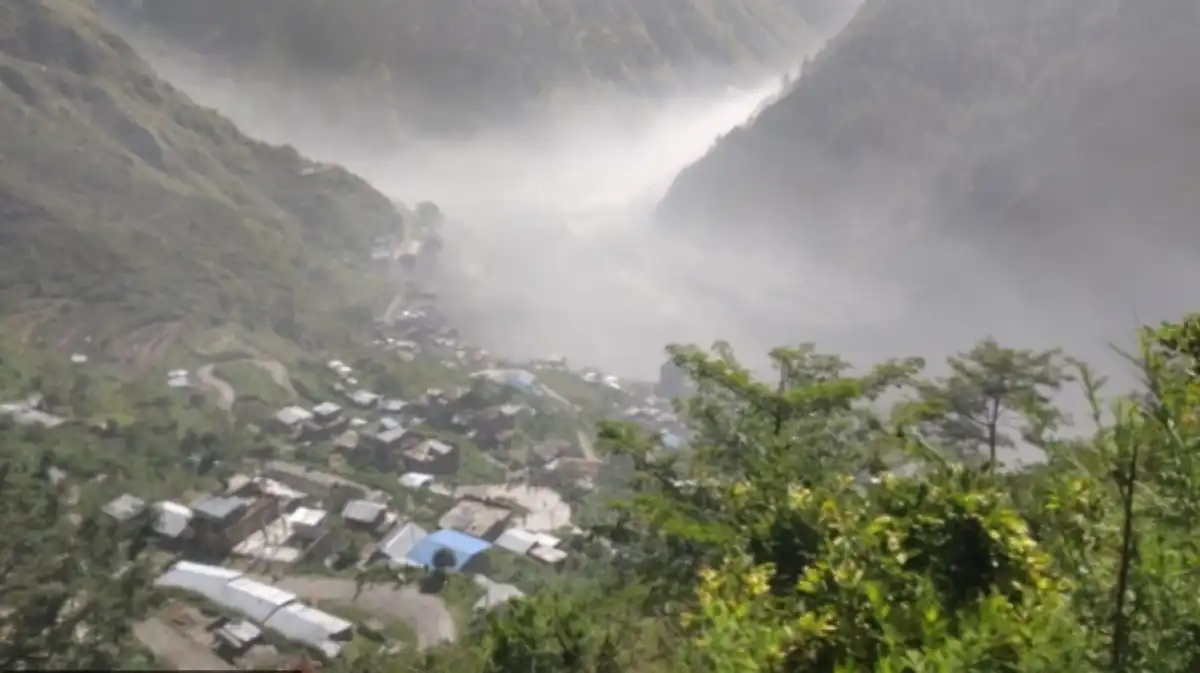 Непалдағы су тасқынынан қаза тапқандар саны 1 294 адамға жетті