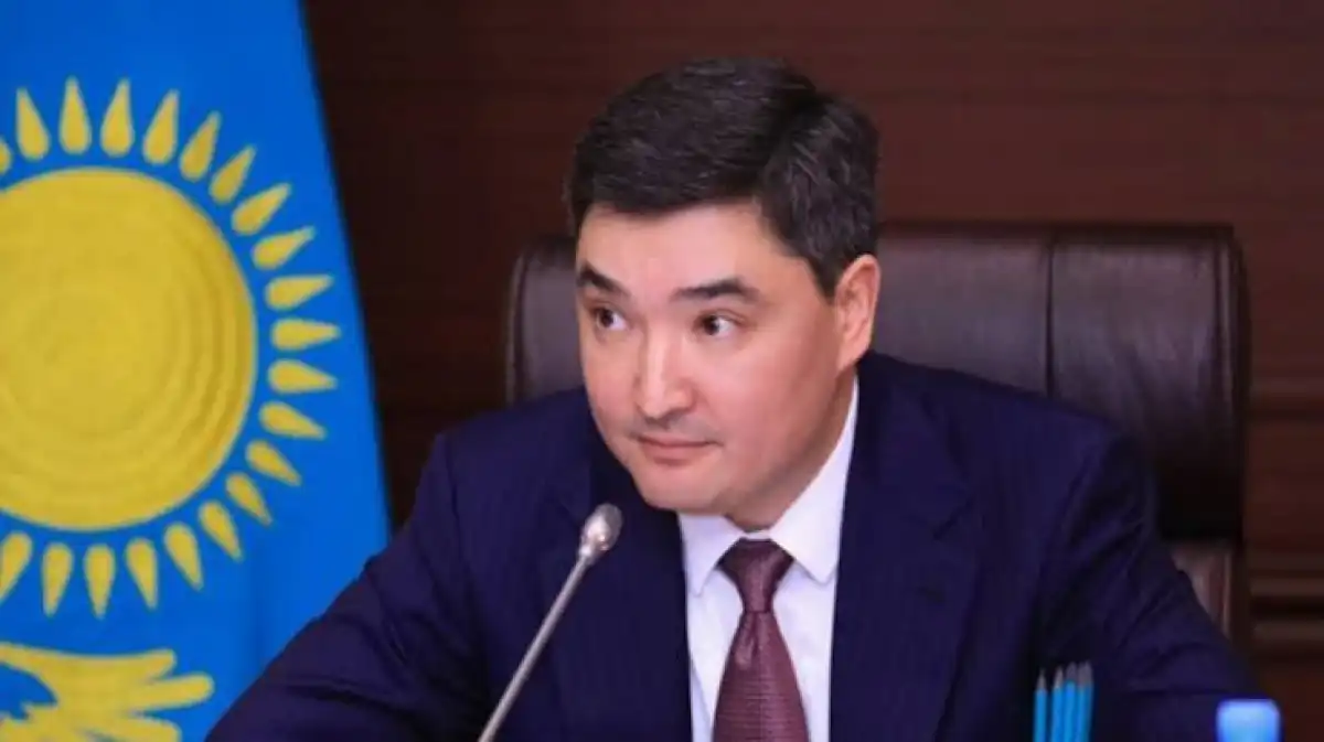 «Байлар өз күшіне сенуі керек»: Қазақстанда әлеуметтік көмек көрсету тәртібі өзгереді